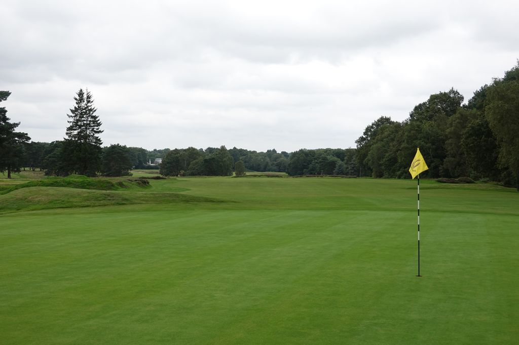 3rd Hole at Walton Heath Golf Club (Old) (289 Yard Par 4)